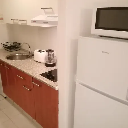 Playa Roca Cosy Studio - Seafront Pool Complex Apartment Costa Teguise