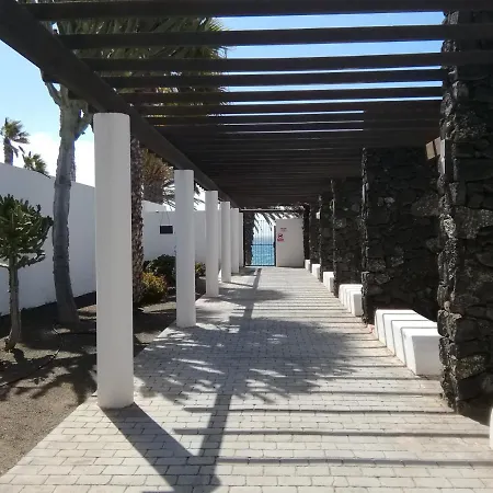 Apartment Playa Roca Cosy Studio - Seafront Pool Complex *