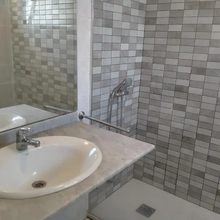 Playa Roca Cosy Studio - Seafront Pool Complex Costa Teguise